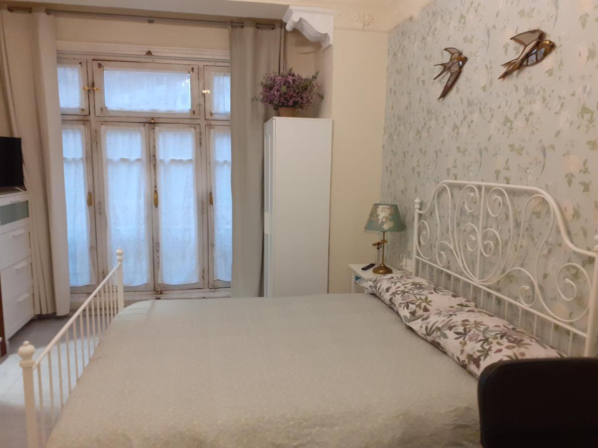 Bed & Breakfast Uria 25